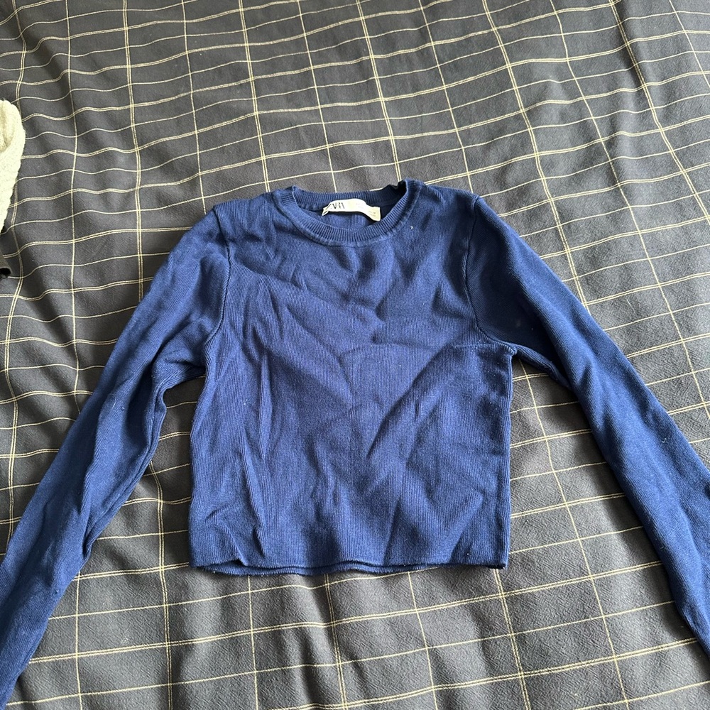 Zara Navy Crew Neck Sweater